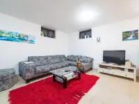 House Zeljko