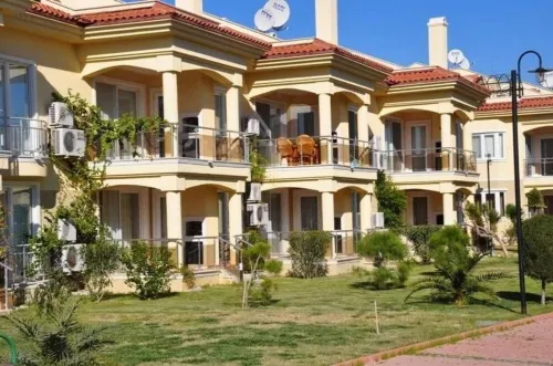 Sunset Beach Resort Aqua Lettings Hotel di Karagedik Mahallesi