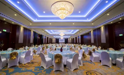 Dusit Thani Dubai Hôtels à : 