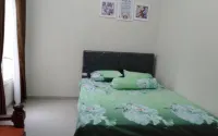 Two Bedroom at Villa Keluarga Permata Batu