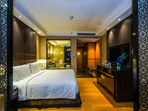 Crowne Plaza New Delhi Mayur Vihar Noida