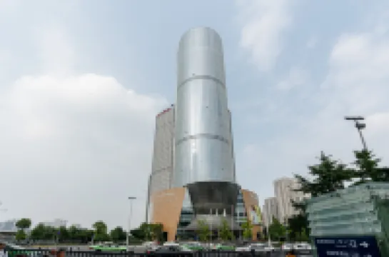 โรงแรมเรย์ฟอนต์ เฉิงตู