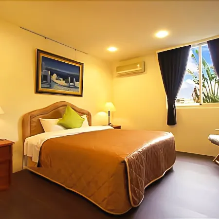 Garden Life Hostel