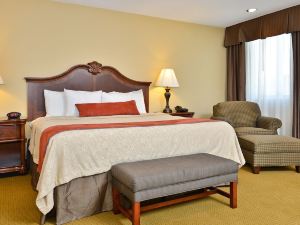 Best Western Plus Dubuque Hotel  Conference Center