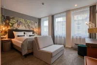 Premier Inn Wuppertal Zentrum Hotels in der Nähe von Engels Denkmal 'Die starke Linke'