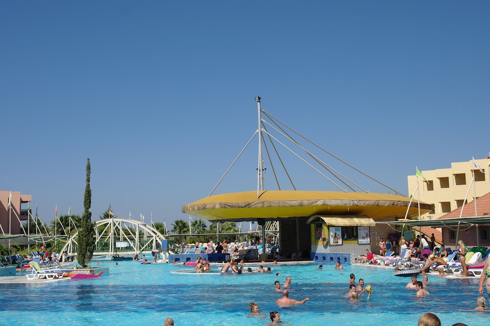 Aqua Fantasy Aquapark Hotel & Spa - All Inclusive