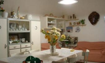 La Corte di Zaccaria - Housity