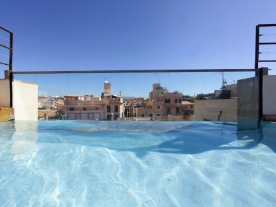 Petit Palace Hotel Tres