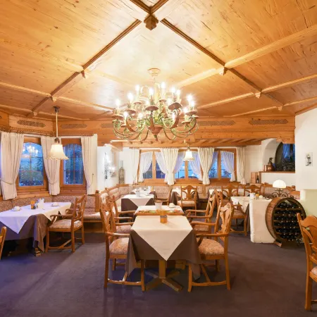 Hotel Alpenroyal