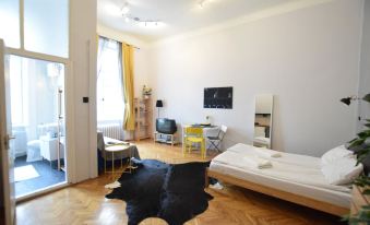 Budget Apartment by Hi5 - Nádor Street