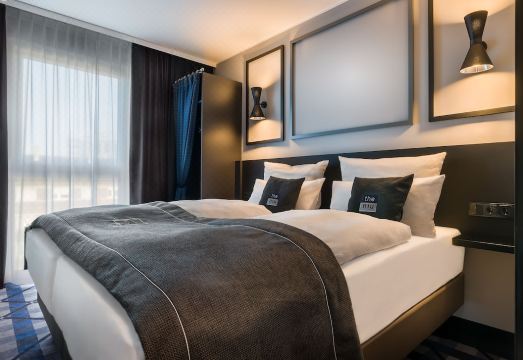 홀리데이 인 호텔 시설