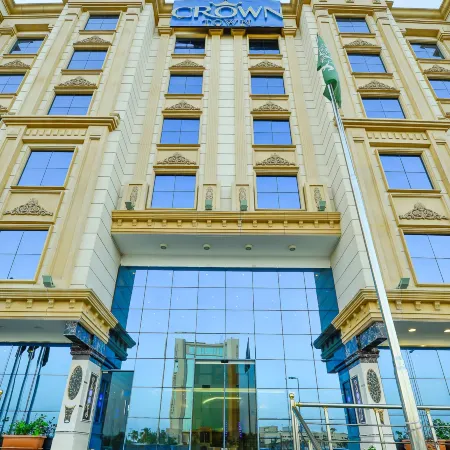 Crown Town Hotel