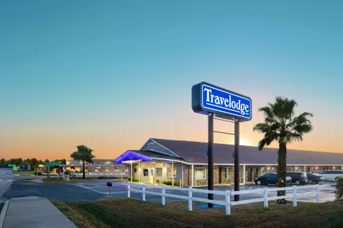 Travelodge by Wyndham Orangeburg - 2-Star