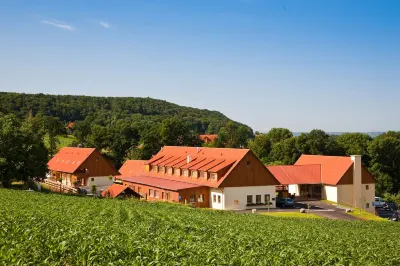 Jufa Hotel Tieschen Các khách sạn ở Gemeinde Straden
