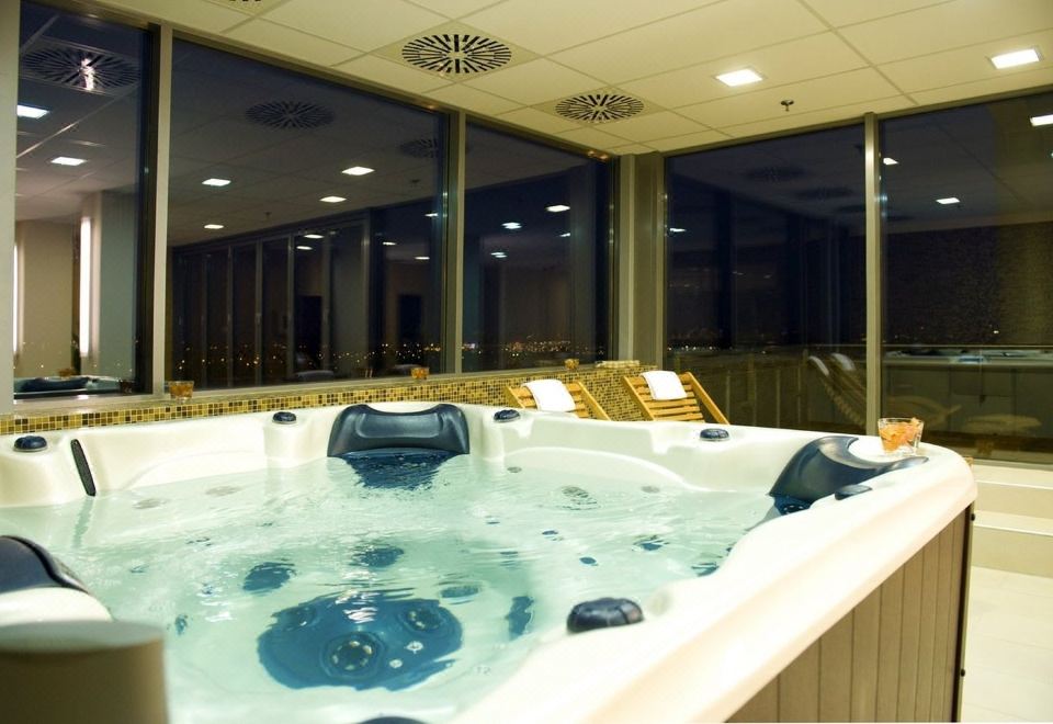 에어포트 호텔 부다페스트 레스토랑