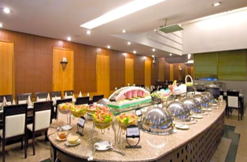 clarks inn pacific mall