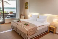 Seehotel Leoni فنادق في Tutzing