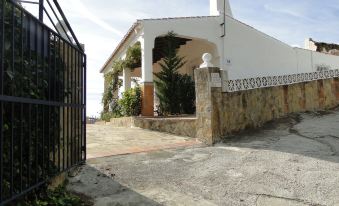 Villa Piedra Blanca