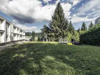 Hôtel Mercure Annecy Sud Ξενοδοχεία στην πόλη Seynod