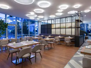 Cosmos Moscow Paveletskaya Hotel