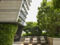 Rosewood Bangkok Hotels near JW Marriott