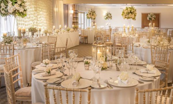 voco Oxford Thames by IHG