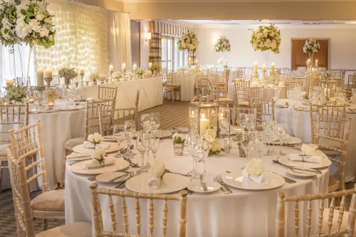 voco Oxford Thames Hotels in Littlemore