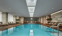 Four Seasons Hotel Toronto - Luxury