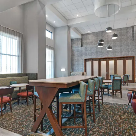 Hampton Inn & Suites by Hilton Middleburg