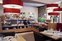 호텔 두나예츠 Wola Rzedzinska 호텔