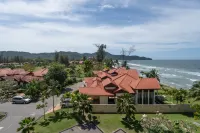 Sabah Beach Villas & Suites فنادق في تواران