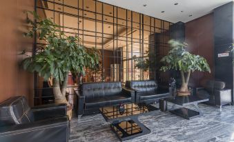 Xilong Hotel (Beijing Wanfeng Road) - Housity