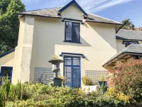 Baronet's Quarters Hotels in Lynton and Lynmouth