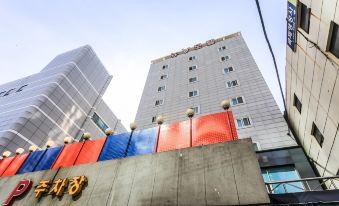 Busan Station (Jungang-Dong) BT Hotel