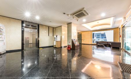 Hotel W Shinjeju - Housity