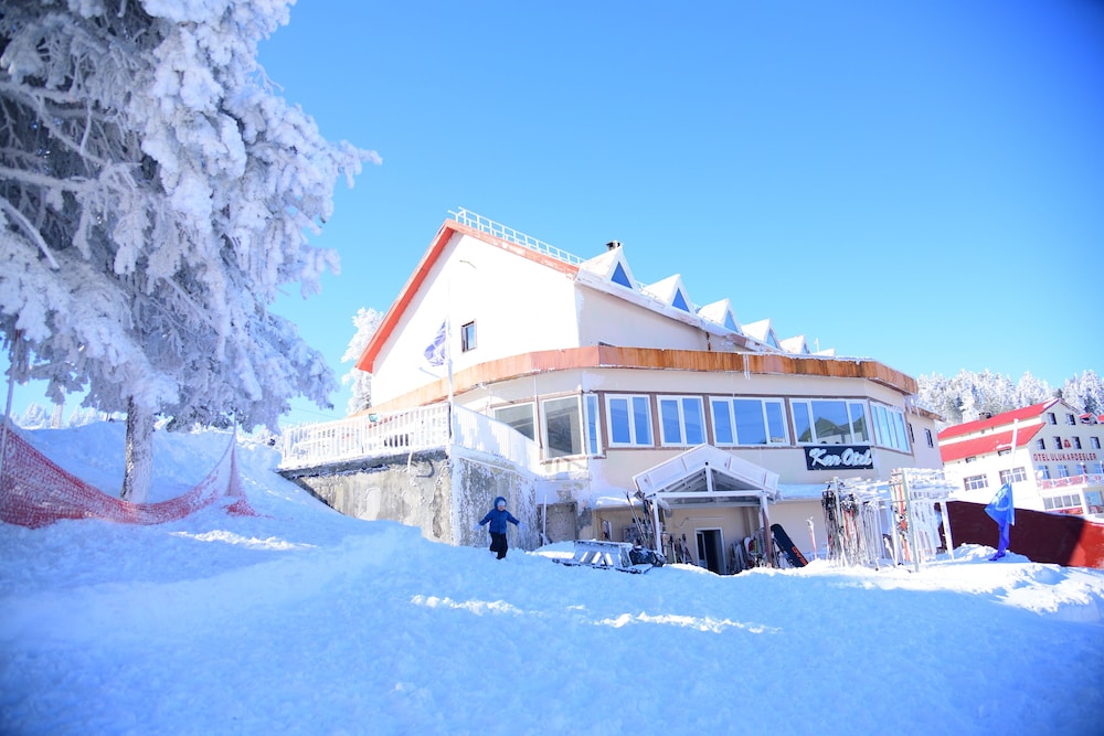 Kar Otel