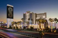 Sahara Las Vegas Hotels near sunvilla aptartments