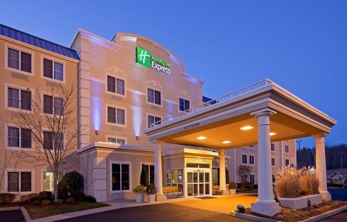 Holiday Inn Express BOSTON-MILFORD by IHG