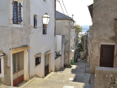 Surroundings Sani Photo