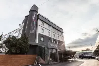 Yongin Top
