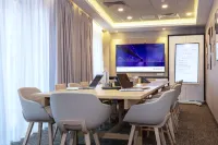 Hilton Garden Inn Massy - Pet friendly