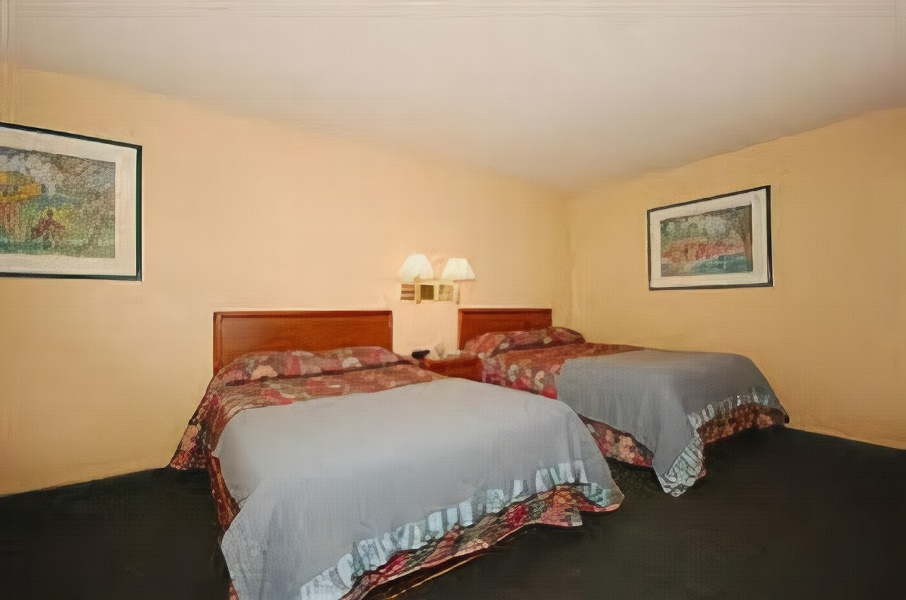 Americas Best Value Inn Webster City