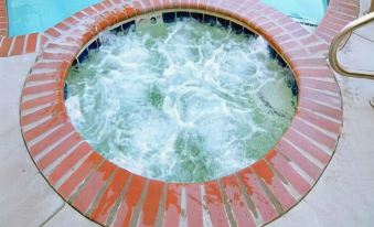 Best Western Plus Louisville Inn Suites
