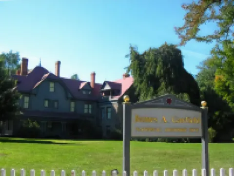 Best Western Plus Lawnfield Inn  Suites Hotels in Mentor