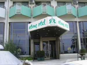 Atinc Hotel