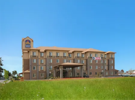 Best Western Plus Port of Camas-Washougal Convention Center Отели в г. Камас