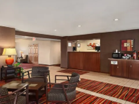 Super 8 by Wyndham Brookings Hotels in Brookings
