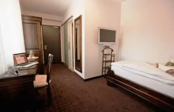 阿爾索夫蘭德酒店