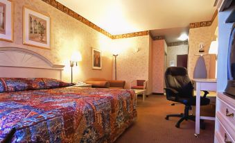 Best Western Plus Shamrock Inn  Suites