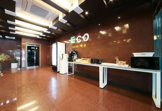 목포 호텔 주차장